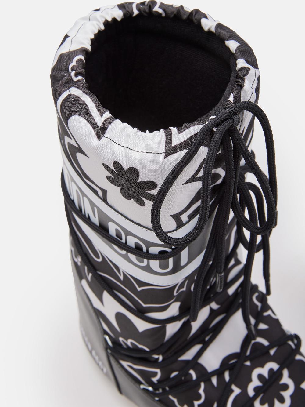 Moon Boot ICON NERO CON MOTIVO FLOREALE Offerte