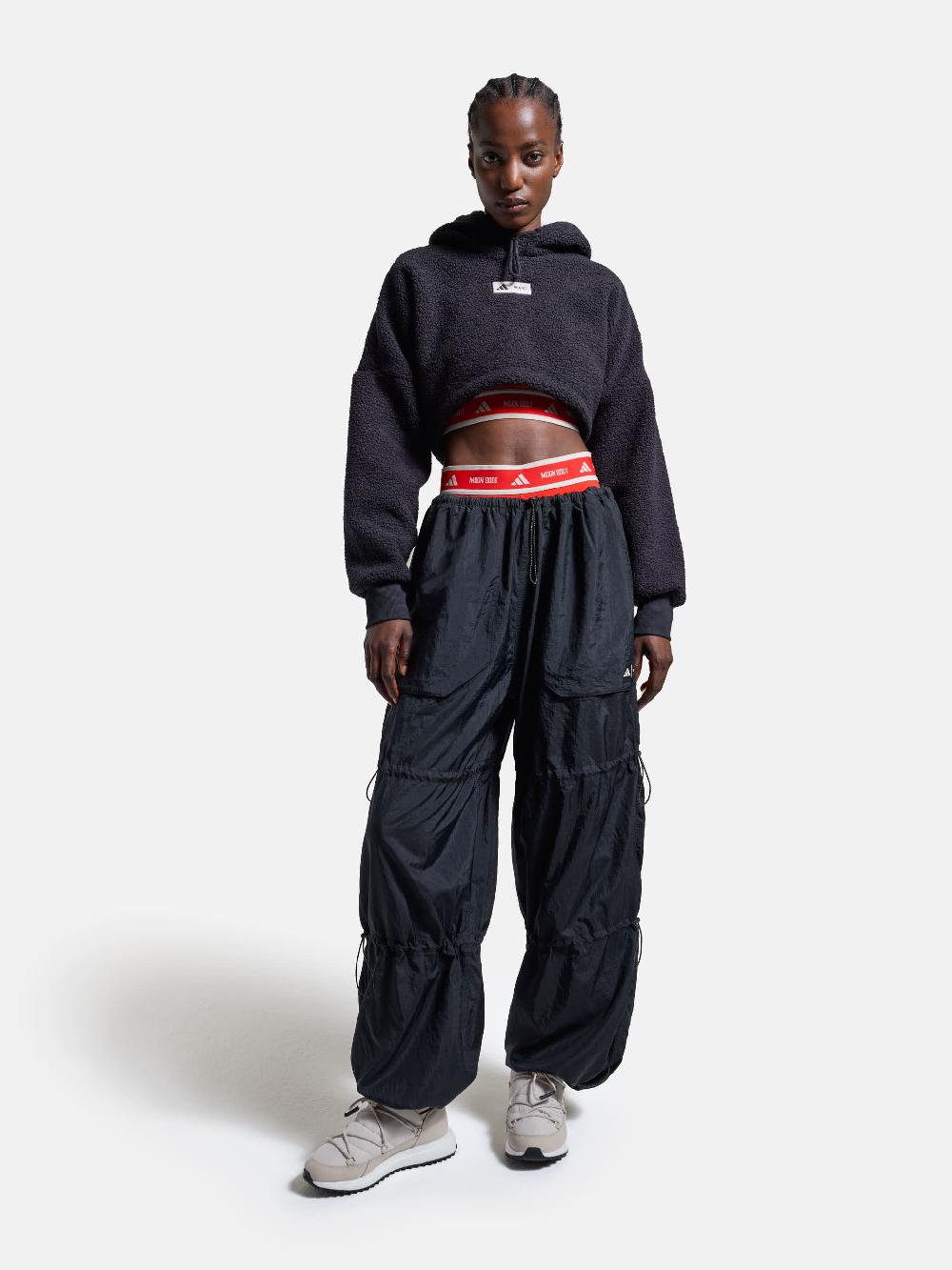 Moon Boot Felpa cropped nera con cappuccio adidas x Moon Boot Online