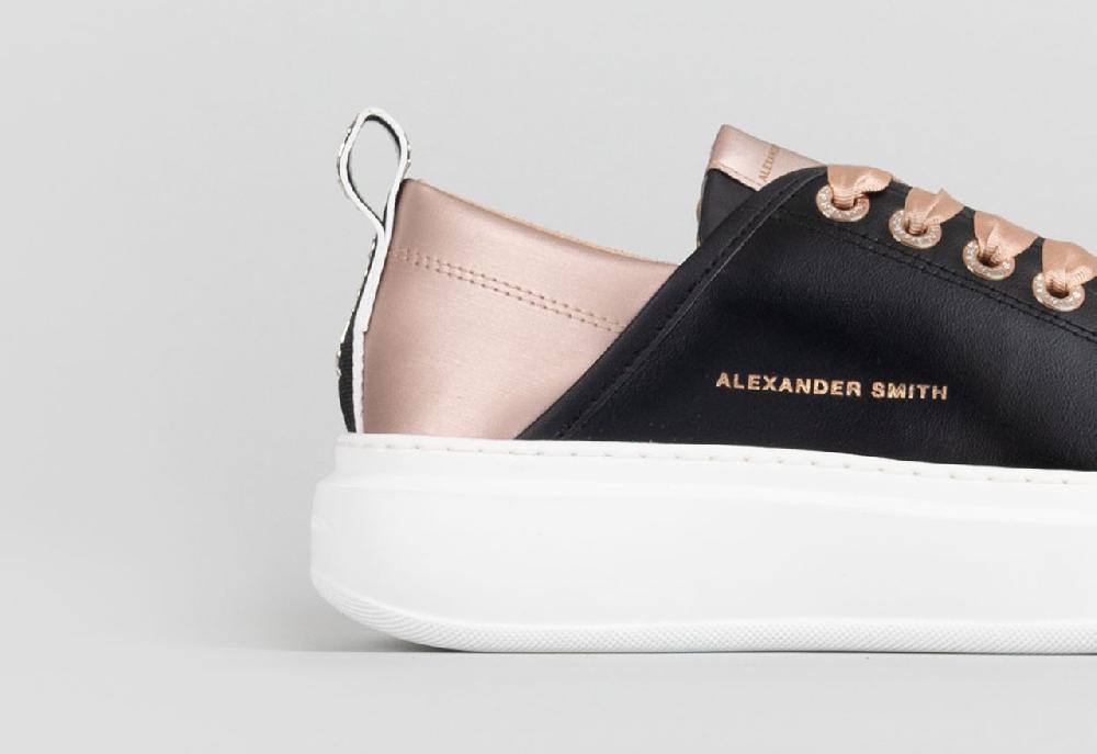 Alexander Smith WEMBLEY WOMAN BLACK COPPER Affare Del Giorno