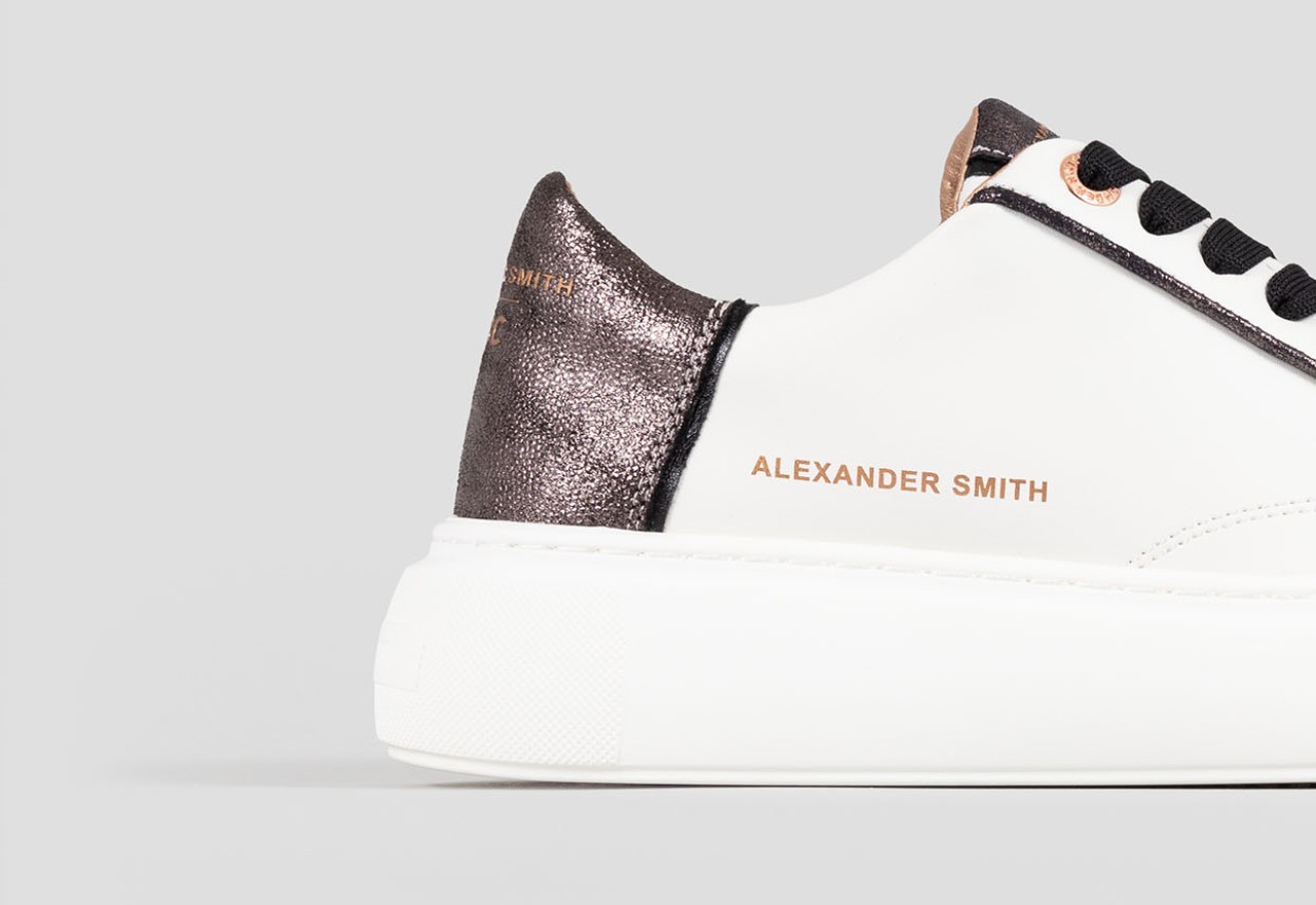 Alexander Smith ECO-GREENWICH WOMAN WHITE BLACK Offerta natalizia