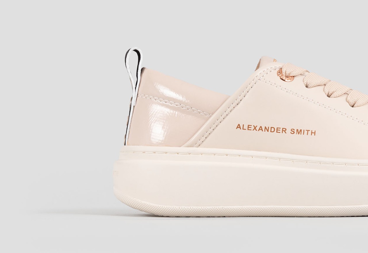 Alexander Smith ECO-WEMBLEY WOMAN SAND In Saldo