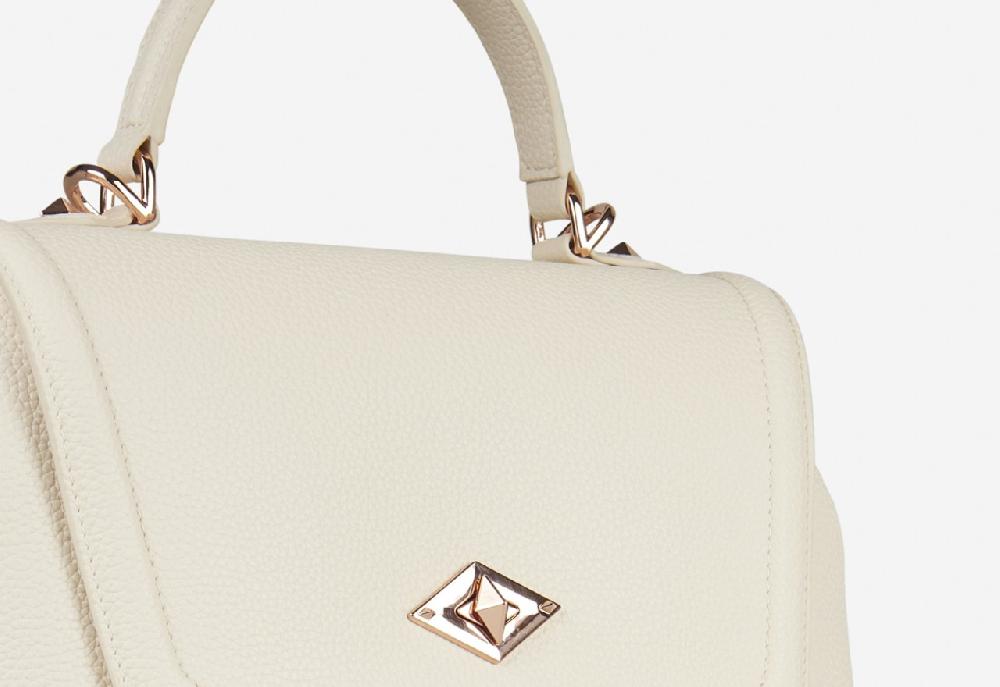 Alexander Smith ABIGAILE MEDIUM CREAM Presa