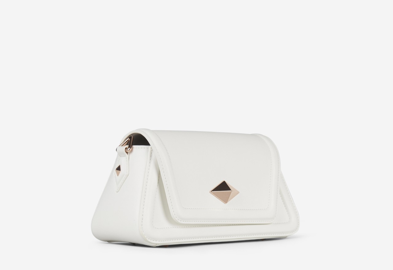 Alexander Smith MARGOT WHITE Sconto
